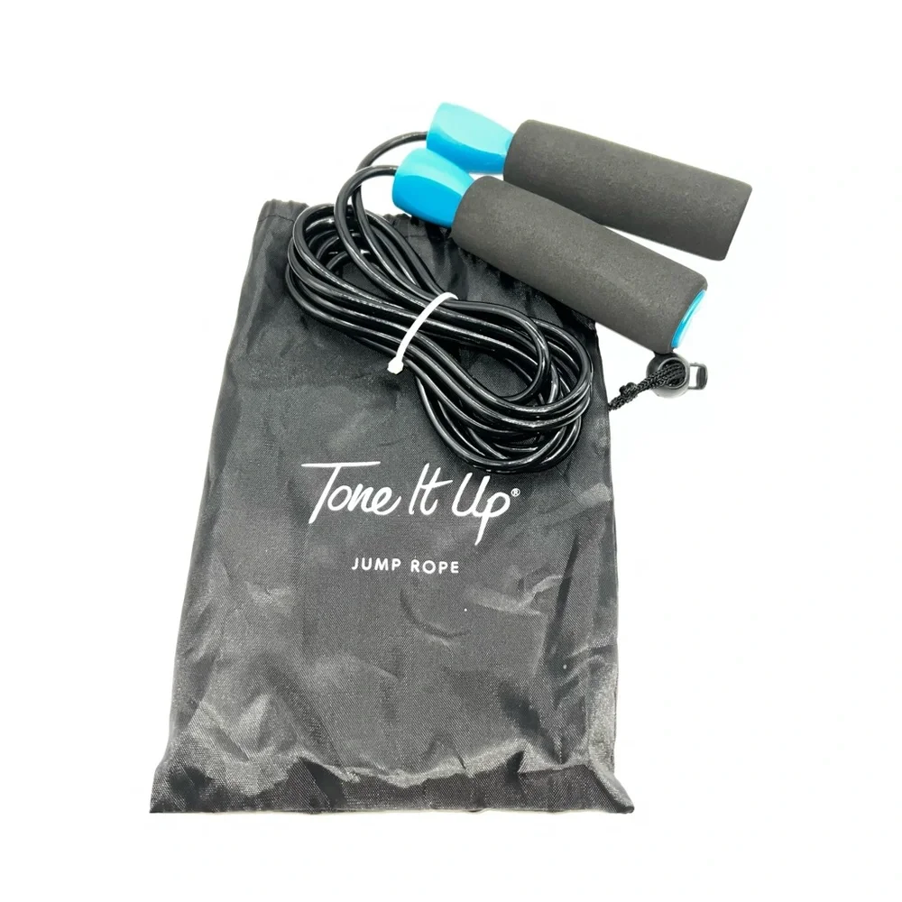 Black and Blue Jump Rope - Picture 1 of 3